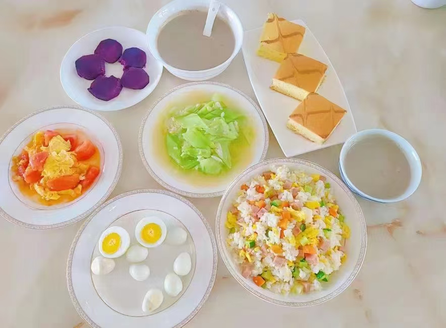 4個月的寶寶添加什么輔食，不能吃什么輔食？